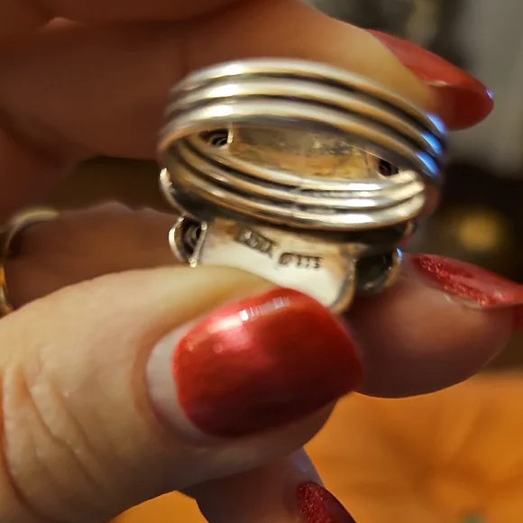 Nicky Butler Silver Floral Ring with Deep Red Stones - Picture 2 of 9